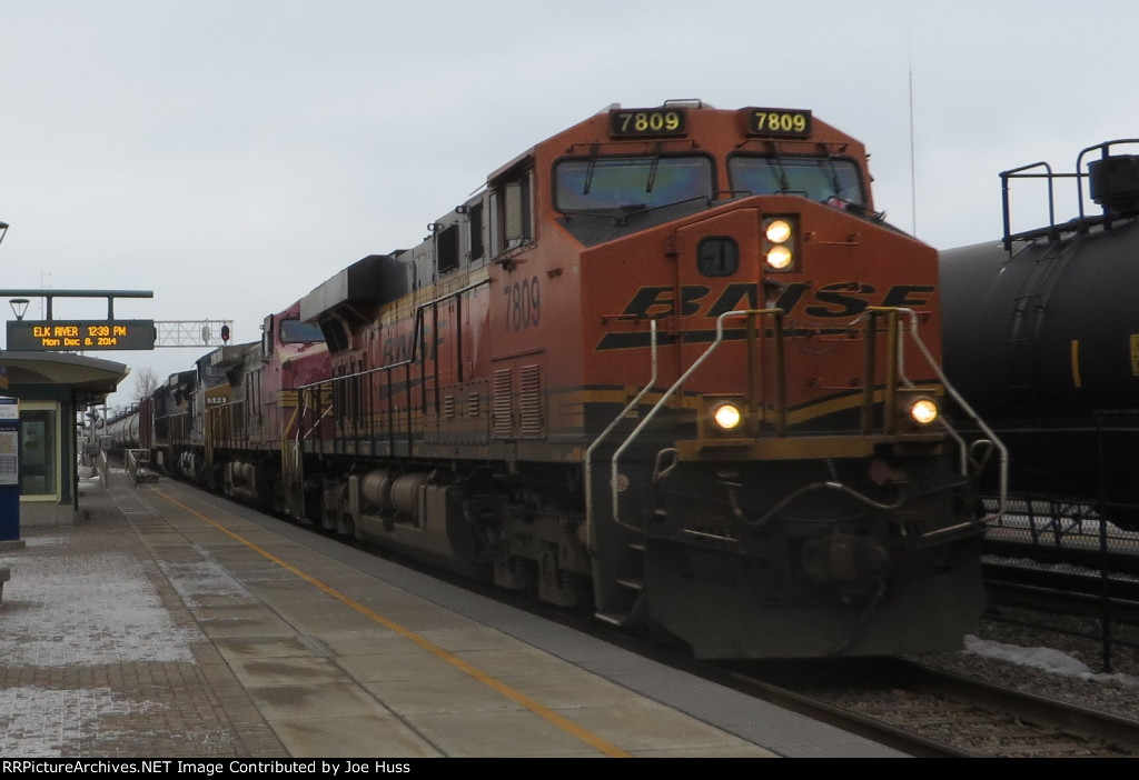 BNSF 7809 West